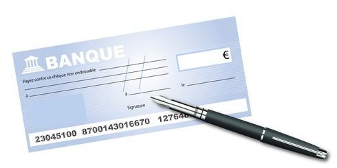 La responsabilité des banques peut-elle être engagée quand elles admettent des chèques qui portent deux noms ?